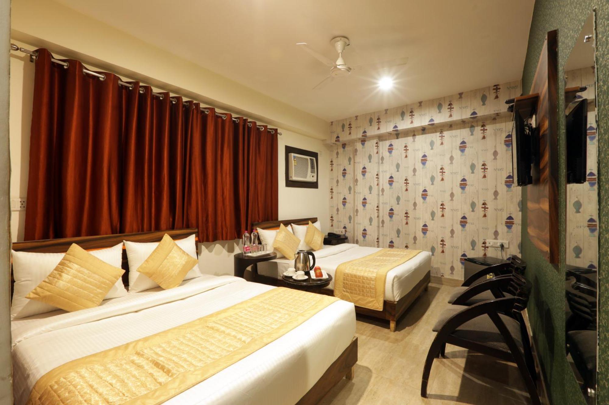 Hotel Sky View At Airport New Delhi Exterior photo