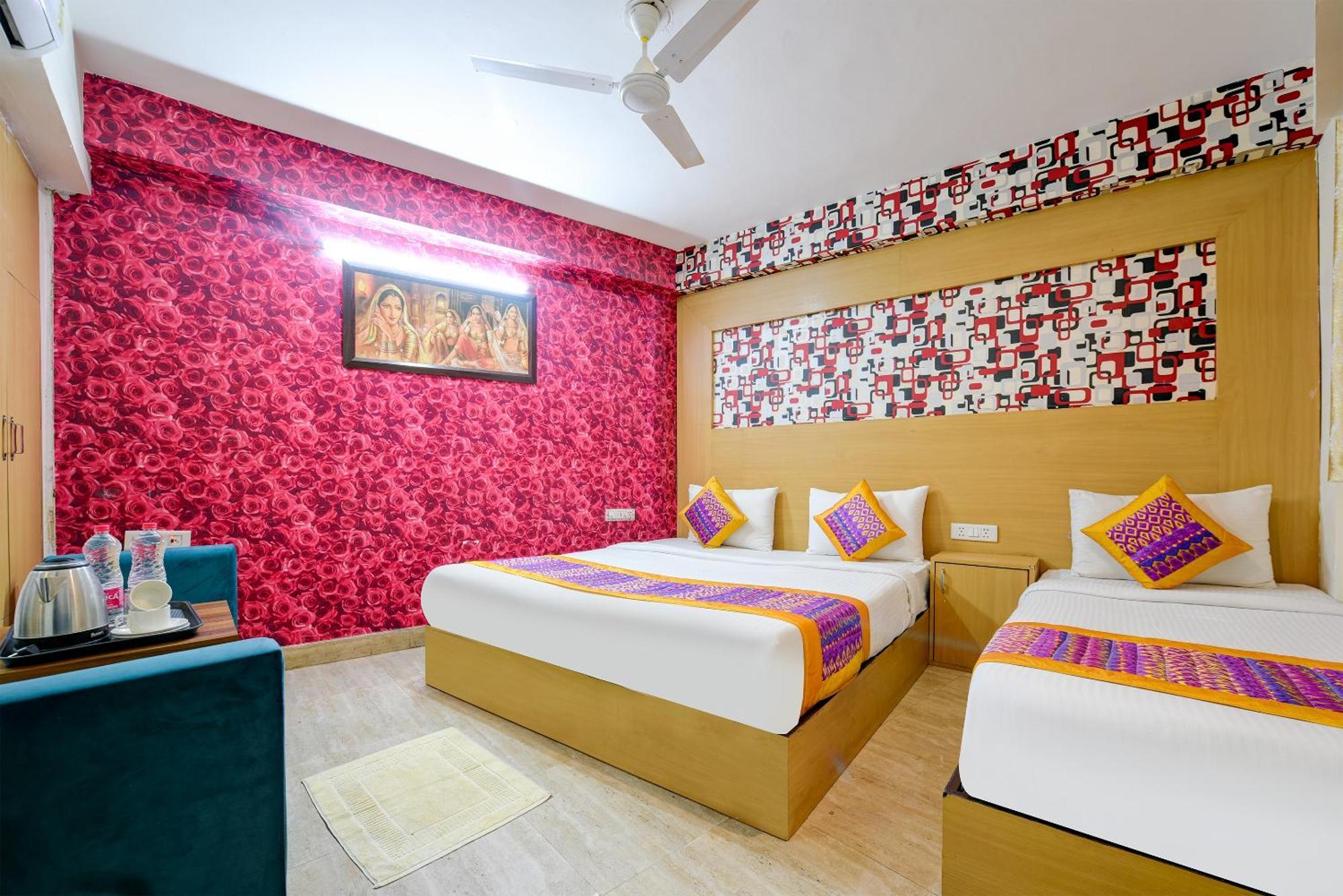 Hotel Sky View At Airport New Delhi Exterior photo