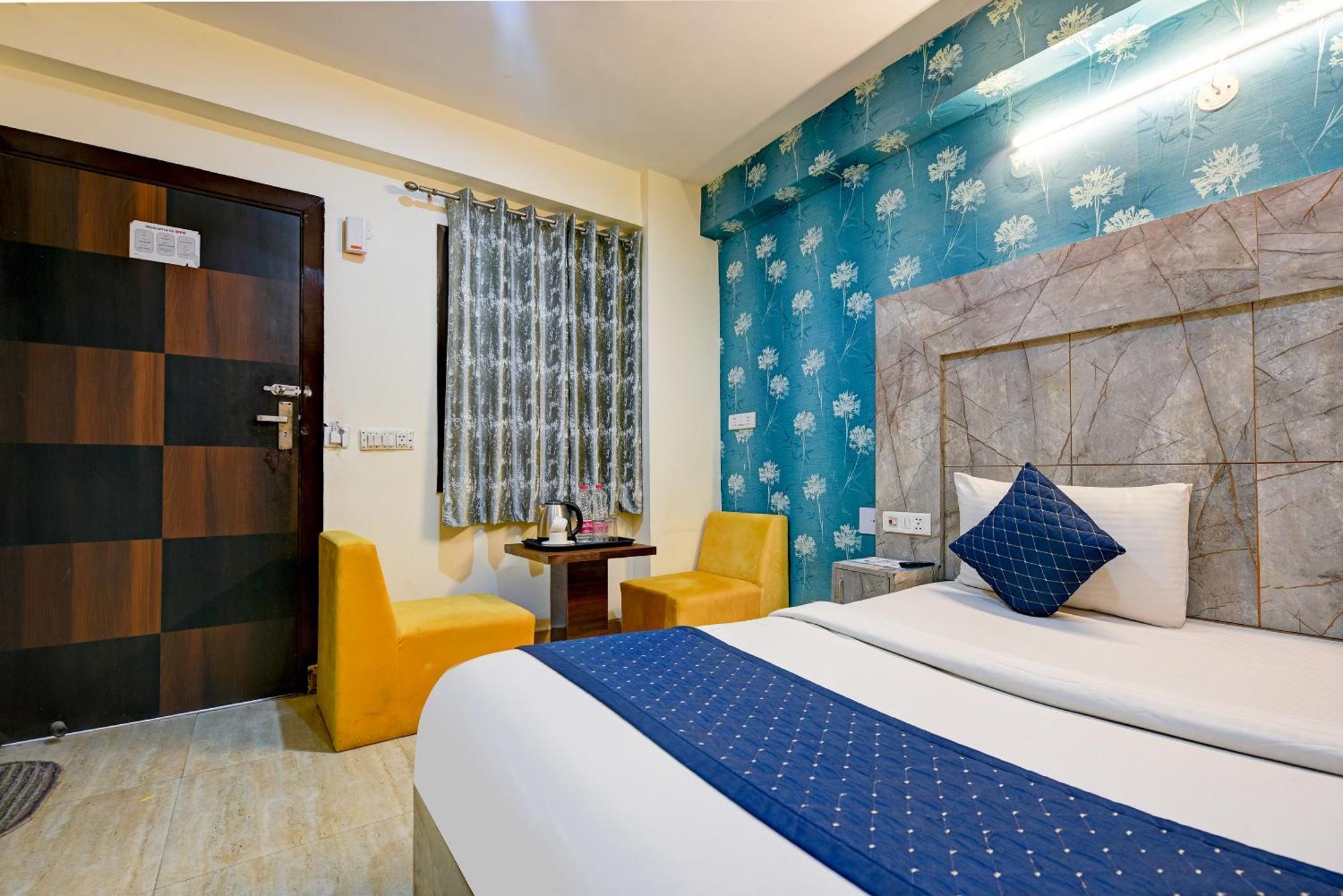 Hotel Sky View At Airport New Delhi Exterior photo
